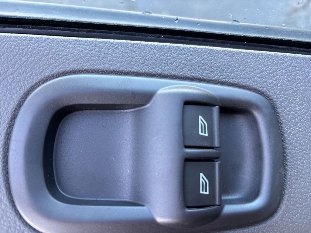 New 2026 Ford Transit 250 148 Medium Roof image 18