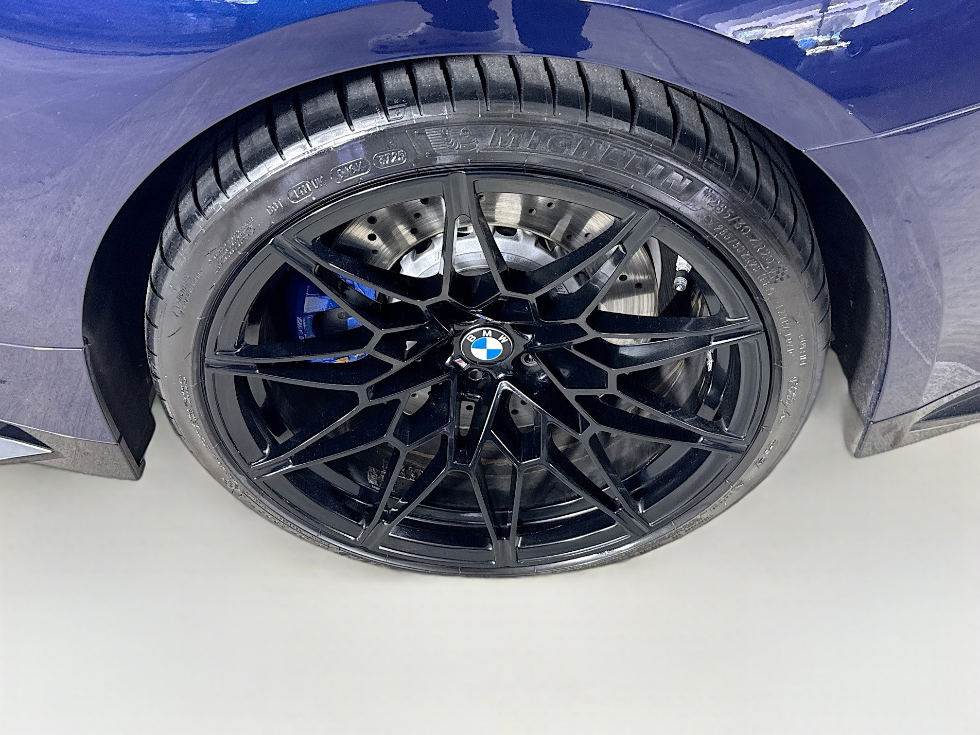 Used 2025 BMW M4 Competition image 35