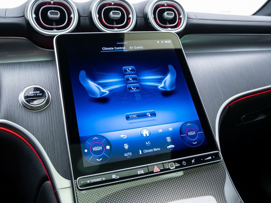 Certified 2025 Mercedes-Benz GLC 300 4MATIC image 28