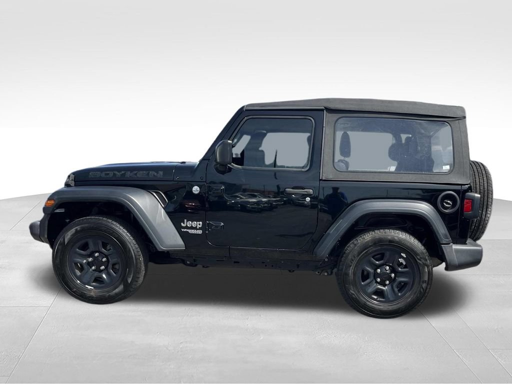 Used 2018 Jeep Wrangler Sport AWD/4WD image 7