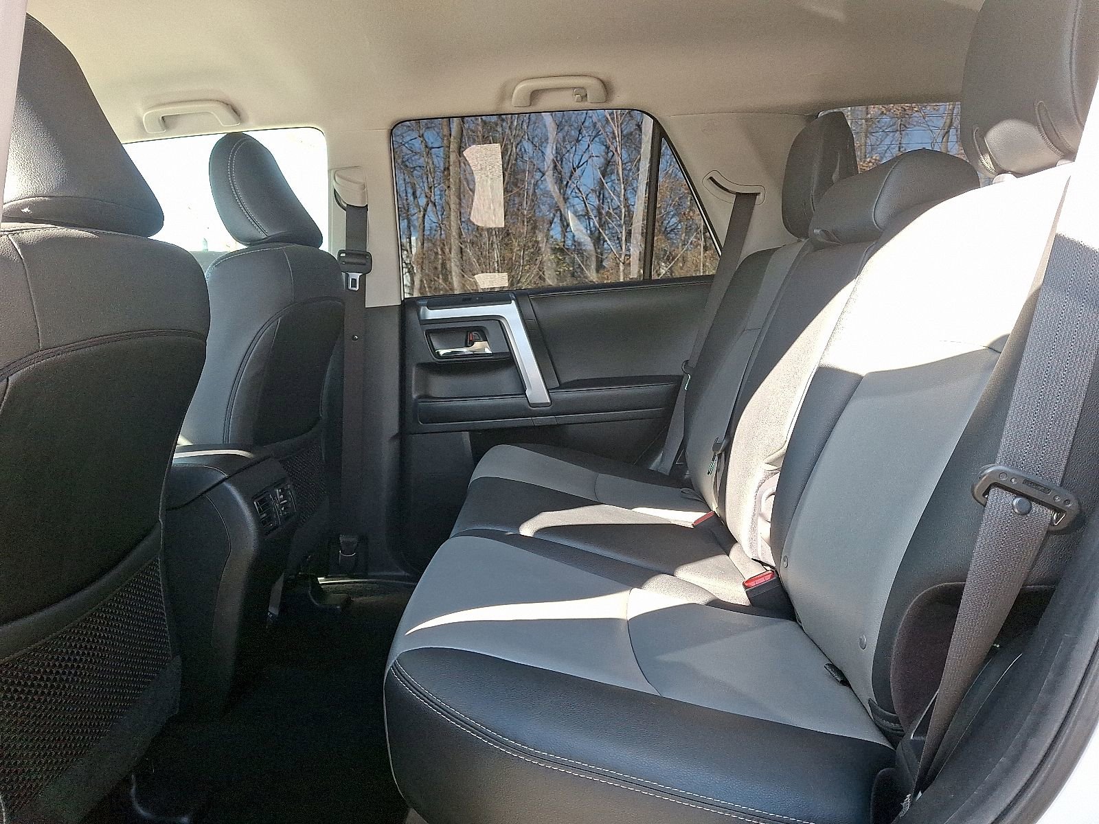 Used 2021 Toyota 4Runner SR5 Premium image 10