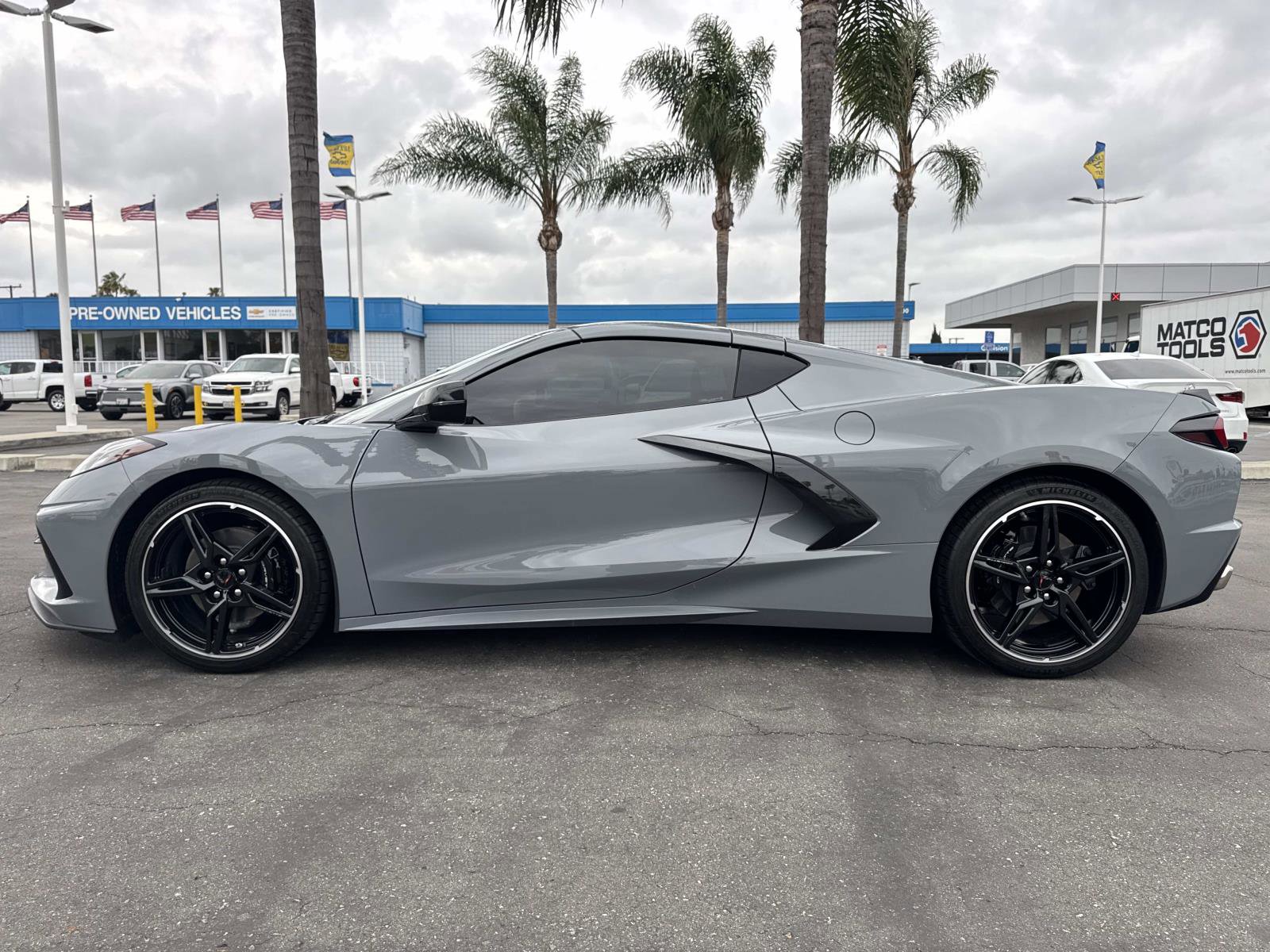 Used 2024 Chevrolet Corvette Stingray Preferred Cpe w/ Stealth Interior Trim Package image 8