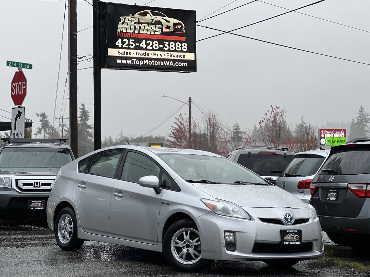 Used 2010 Toyota Prius Two image 2
