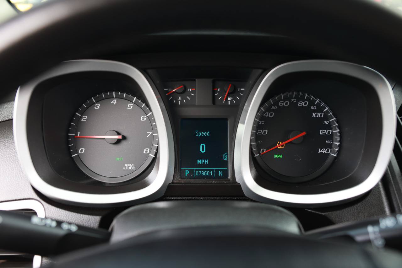 Used 2010 Chevrolet Equinox LT w/ Vehicle Interface Package FWD image 30