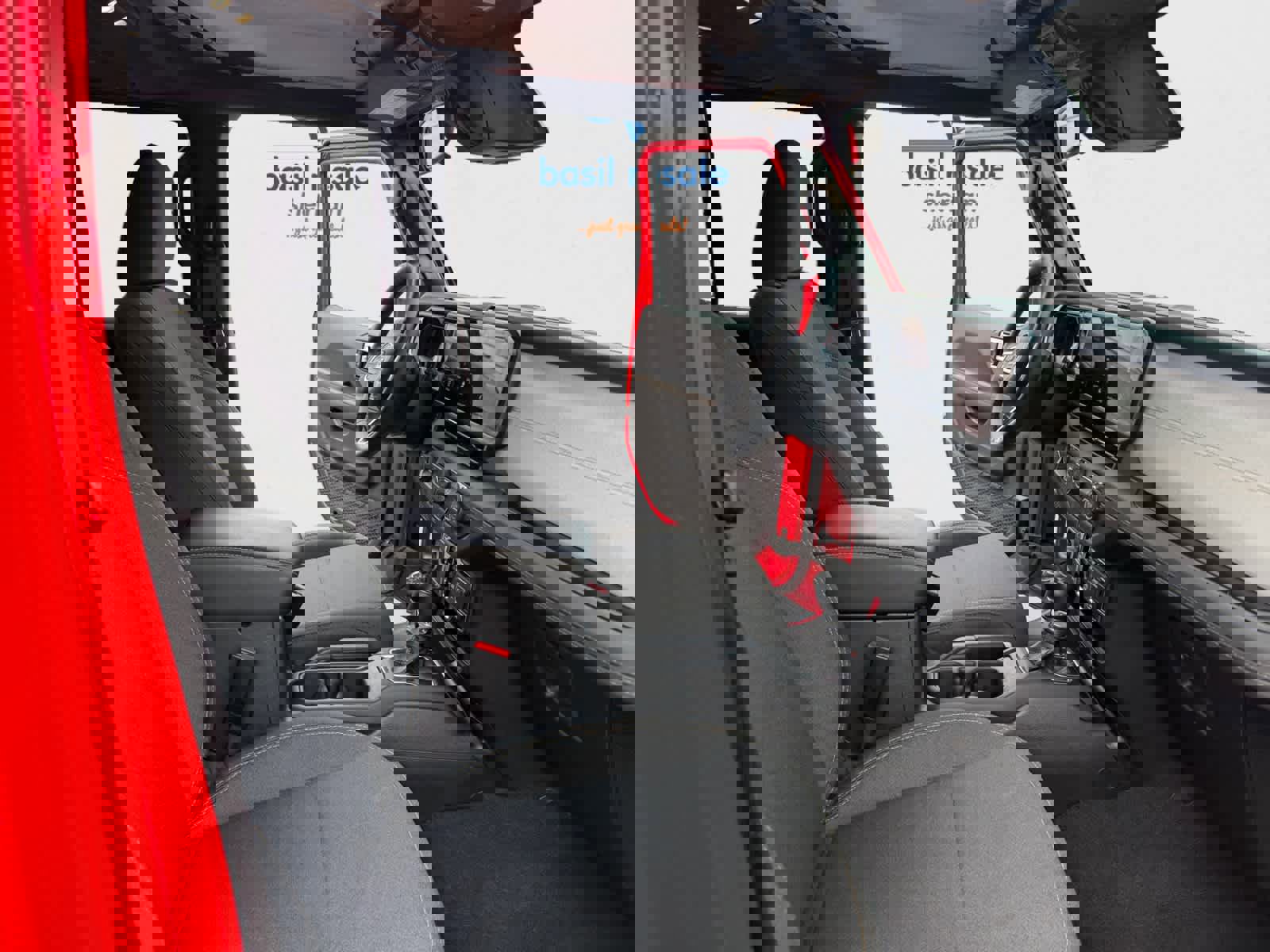 Used 2025 Jeep Wrangler Sahara image 17