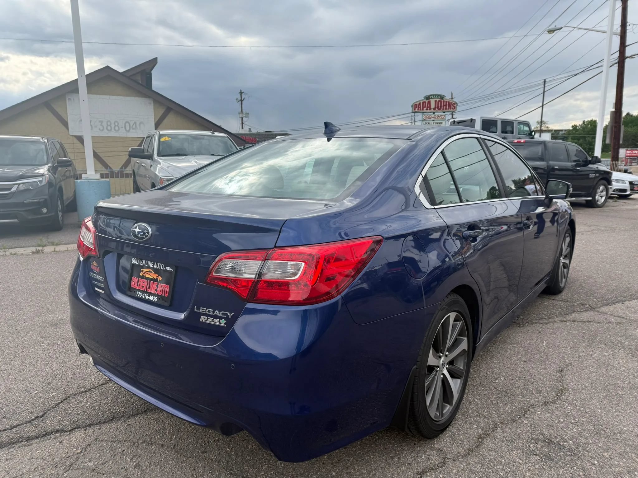Used 2017 Subaru Legacy 2.5i Limited AWD/4WD image 8