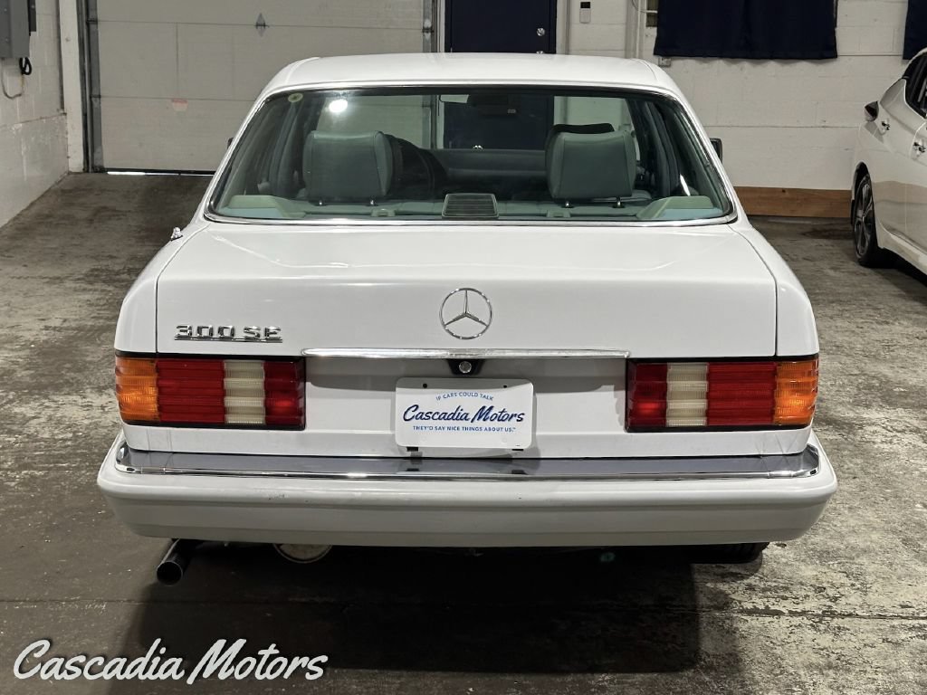 Used 1991 Mercedes-Benz 300 SE image 5