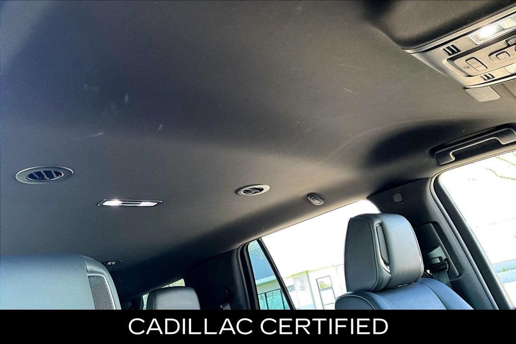 Used 2022 Cadillac Escalade Luxury RWD image 13