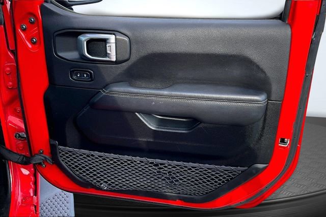 Used 2021 Jeep Wrangler Unlimited Sahara image 30