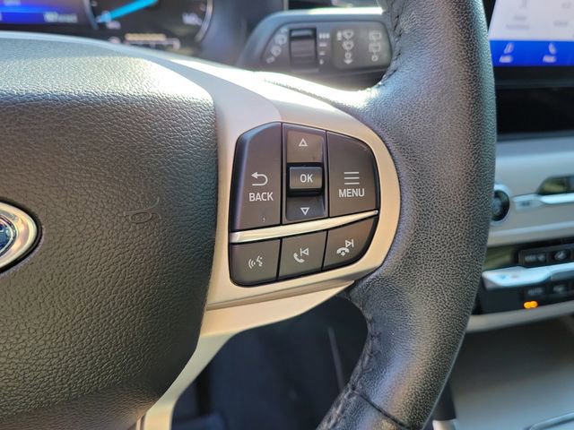 Used 2023 Ford Explorer XLT w/ Equipment Group 202A image 25
