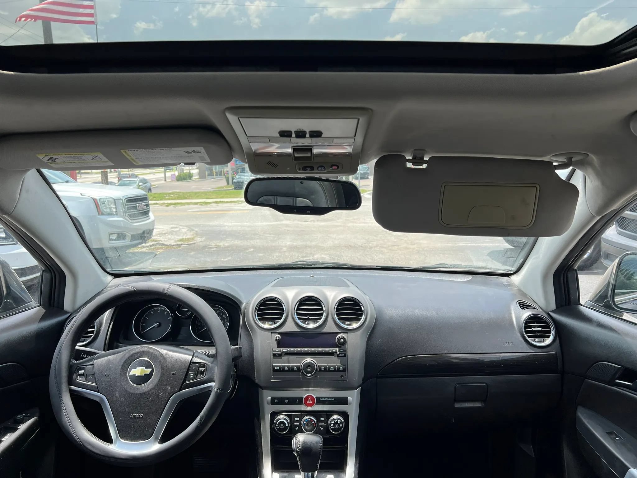 Used 2014 Chevrolet Captiva Sport LTZ FWD image 11