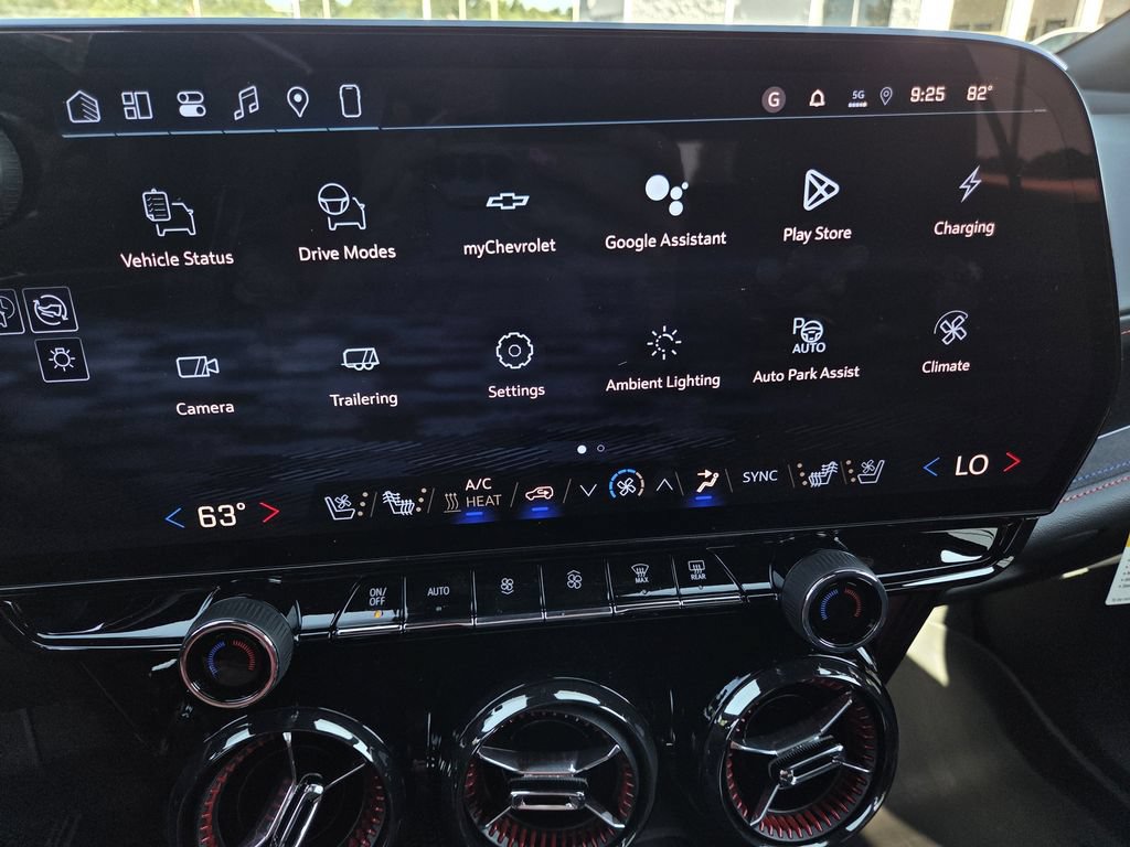 New 2026 Chevrolet Blazer EV RS w/ Super Cruise Package AWD/4WD image 11