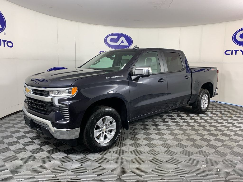 Used 2023 Chevrolet Silverado 1500 LT w/ Safety Package AWD/4WD image 5