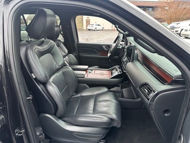 Used 2024 Lincoln Navigator L 4WD image 12