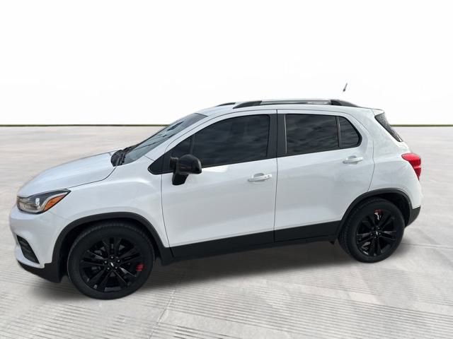 Used 2020 Chevrolet Trax LT w/ Redline Edition image 2