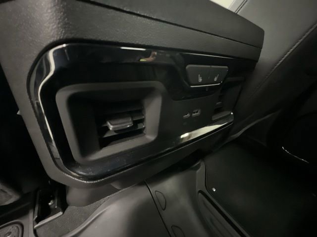 Certified 2025 GMC Sierra 1500 AT4 w/ AT4 Premium Package AWD/4WD image 22