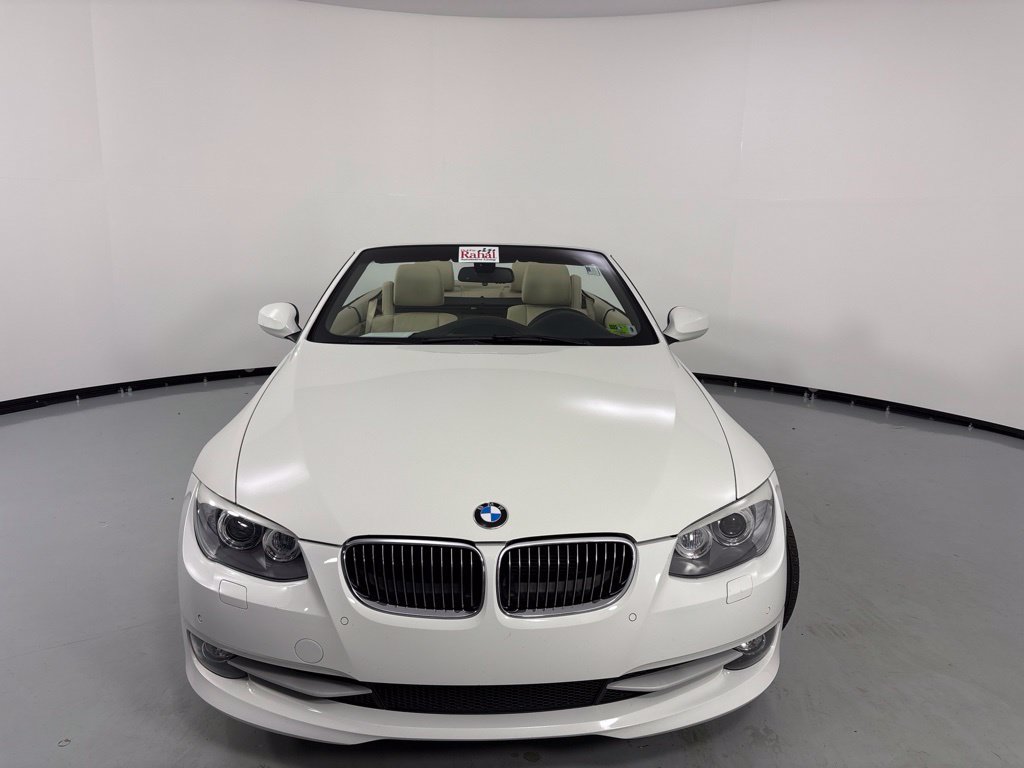 Used 2013 BMW 328i Convertible RWD image 2