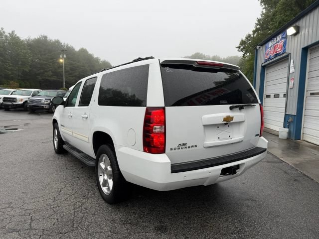 Used 2012 Chevrolet Suburban LT w/ Luxury Package AWD/4WD image 3