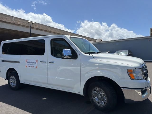 Used 2018 Nissan NV 3500 SV RWD image 9