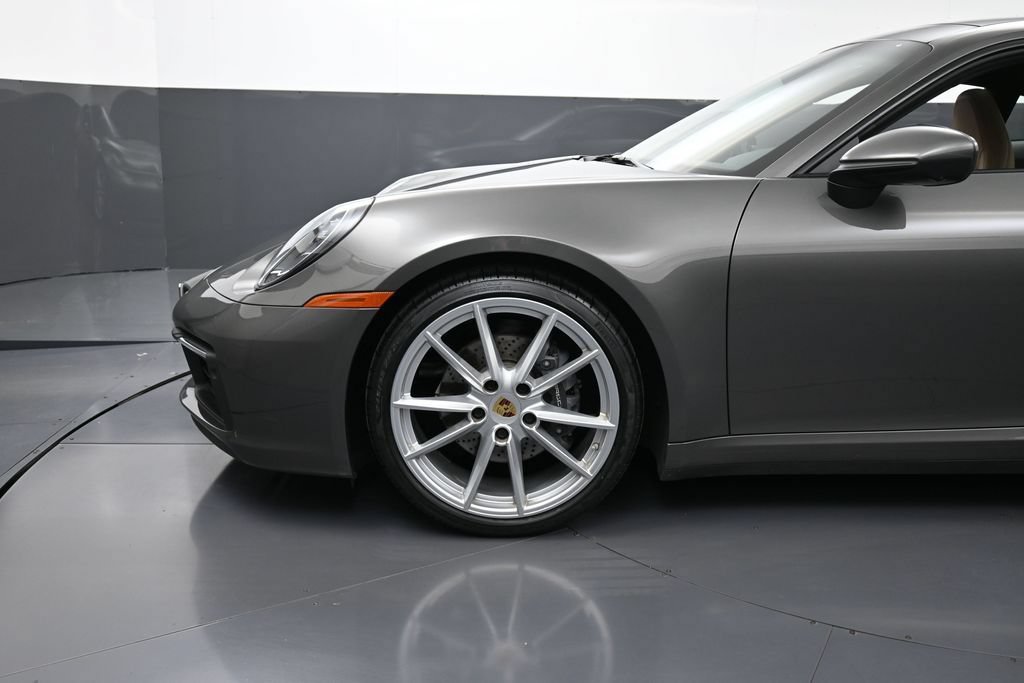 Certified 2022 Porsche 911 Carrera RWD image 12