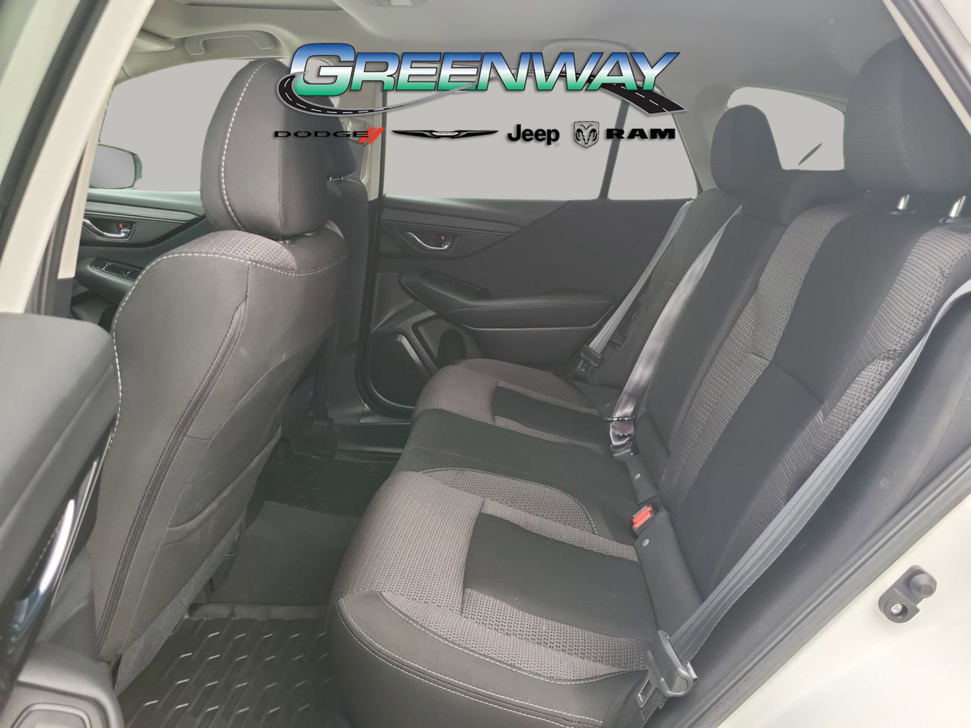 Used 2025 Subaru Outback Premium image 14