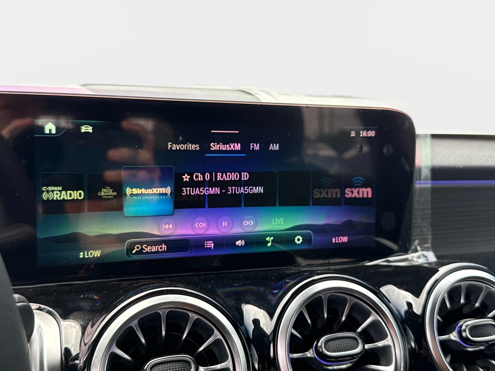 New 2026 Mercedes-Benz GLB 250 image 25