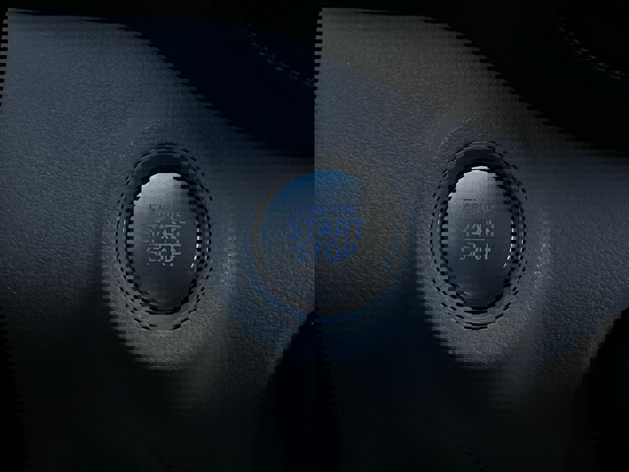 Used 2025 Hyundai Venue SEL image 28