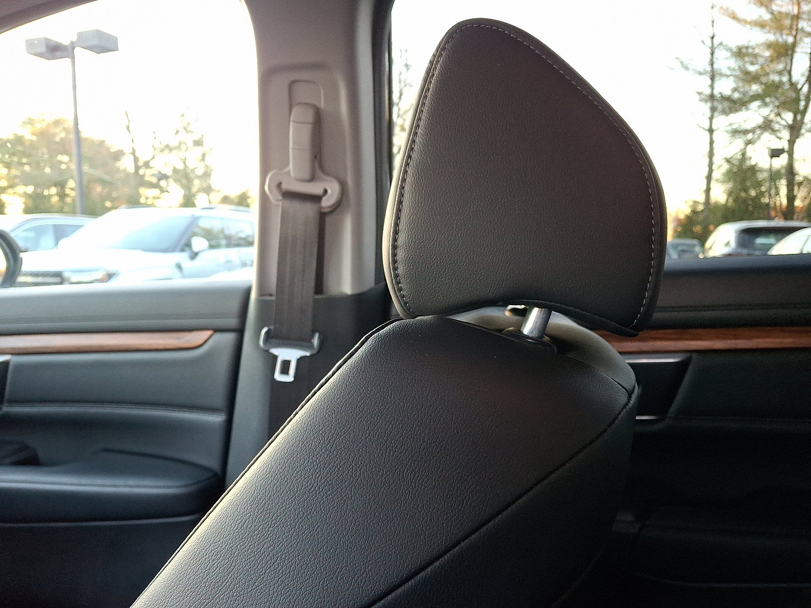 Used 2018 Honda CR-V EX-L image 17