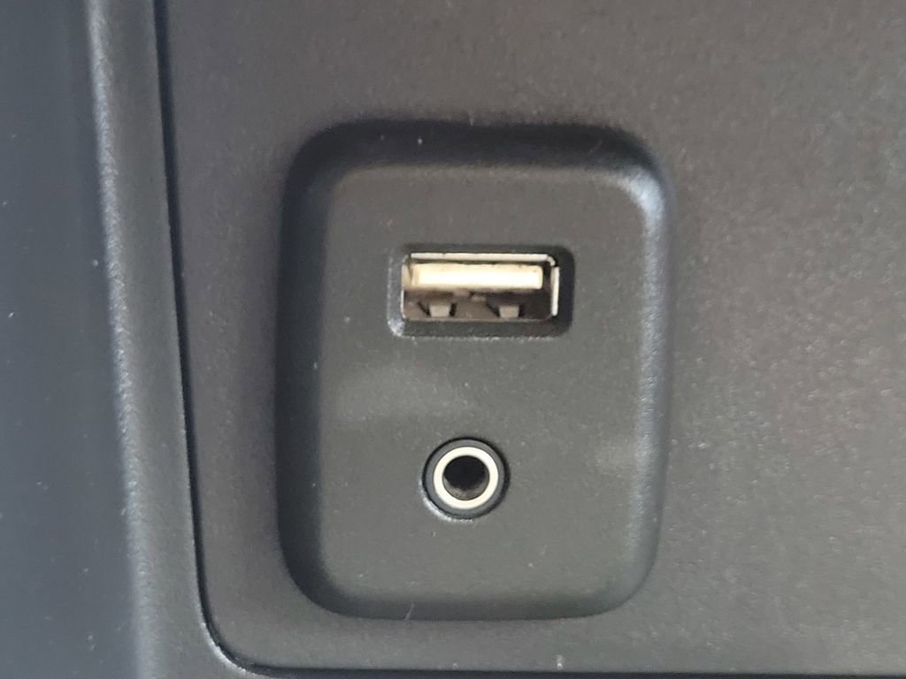 Used 2018 Chevrolet Colorado W/T w/ WT Convenience Package image 21