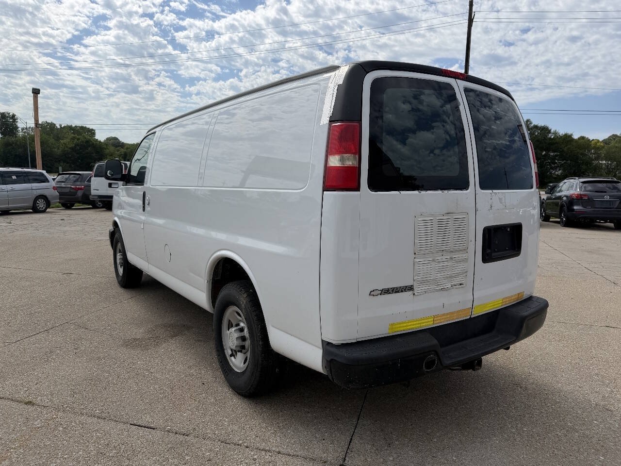 Used 2007 Chevrolet Express 2500 RWD image 4