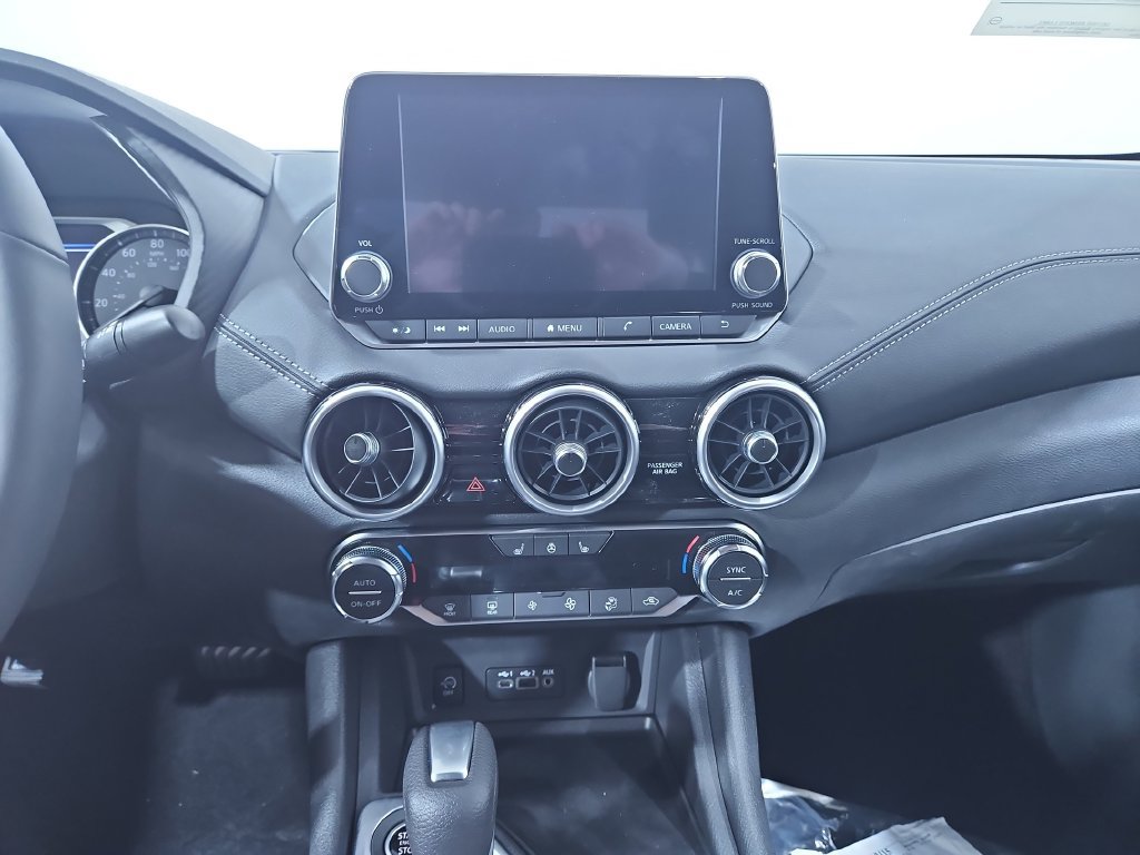 Used 2025 Nissan Sentra SV w/ All-Weather Package FWD image 19