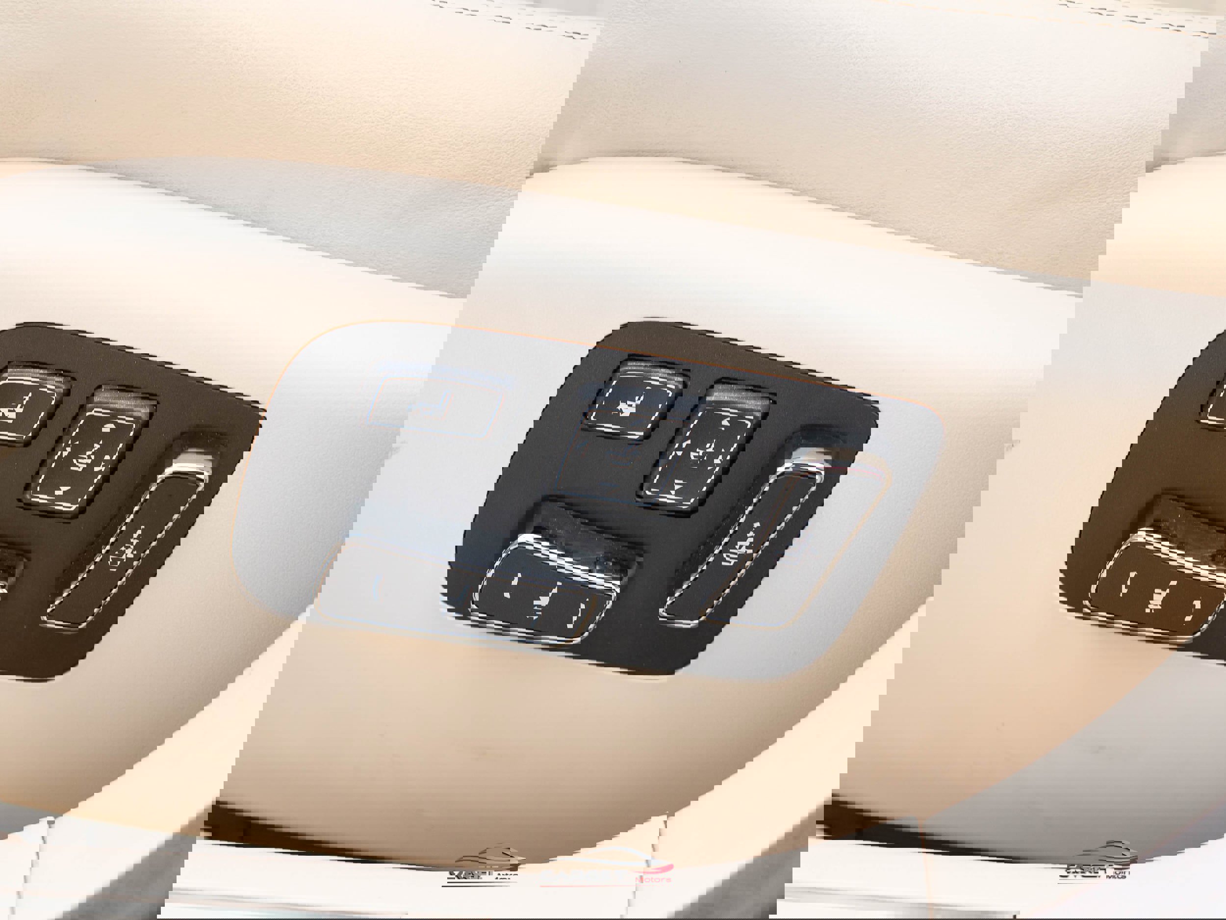 Used 2016 Lexus LS 460 L image 42