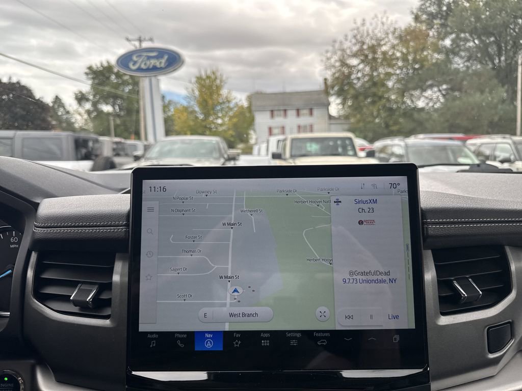 Used 2024 Ford Expedition XLT image 26