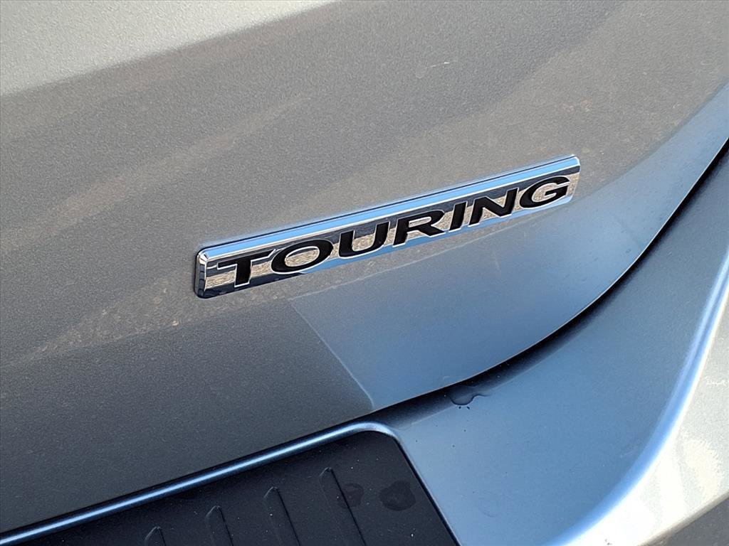 New 2026 Honda Odyssey Touring image 6