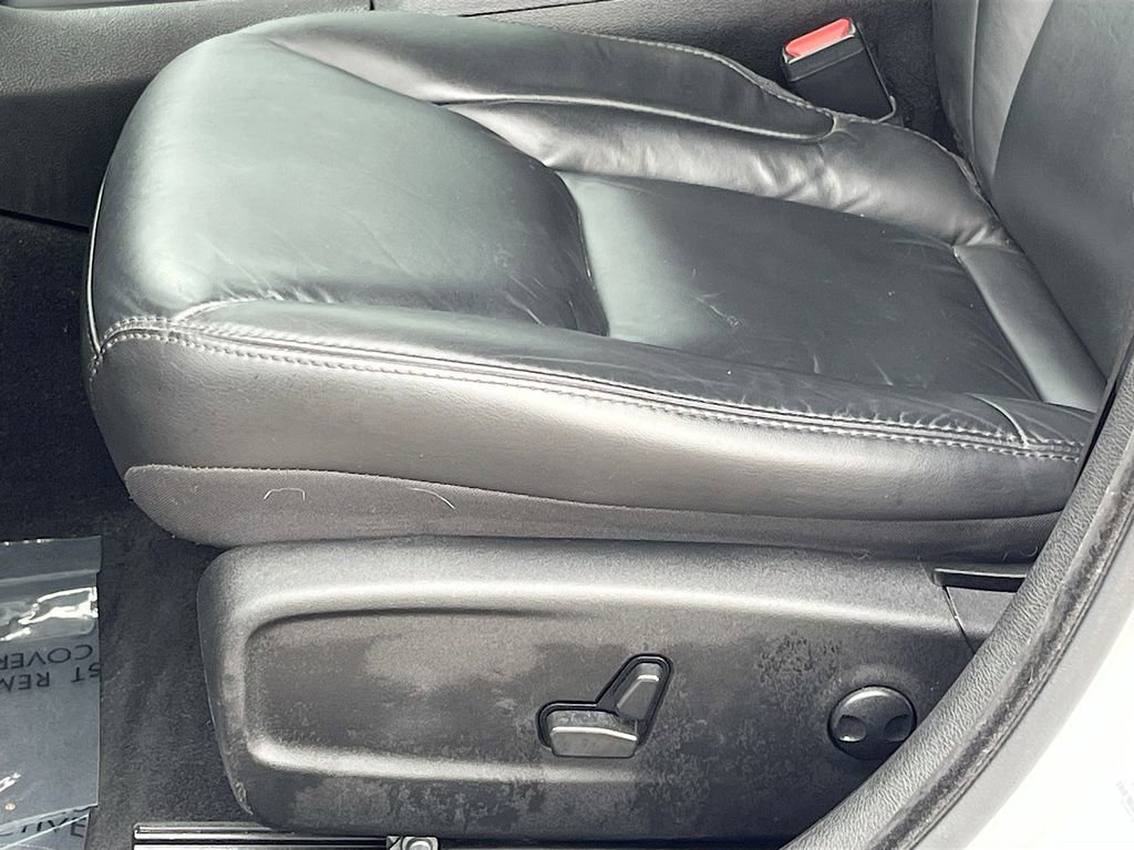 Used 2023 Chrysler 300 Touring L image 19