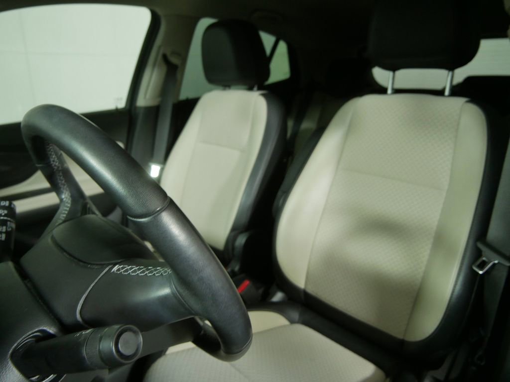 Used 2019 Buick Encore Preferred w/ Safety Package AWD/4WD image 14