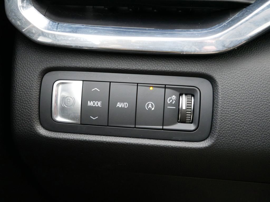 Used 2024 GMC Acadia Denali image 21