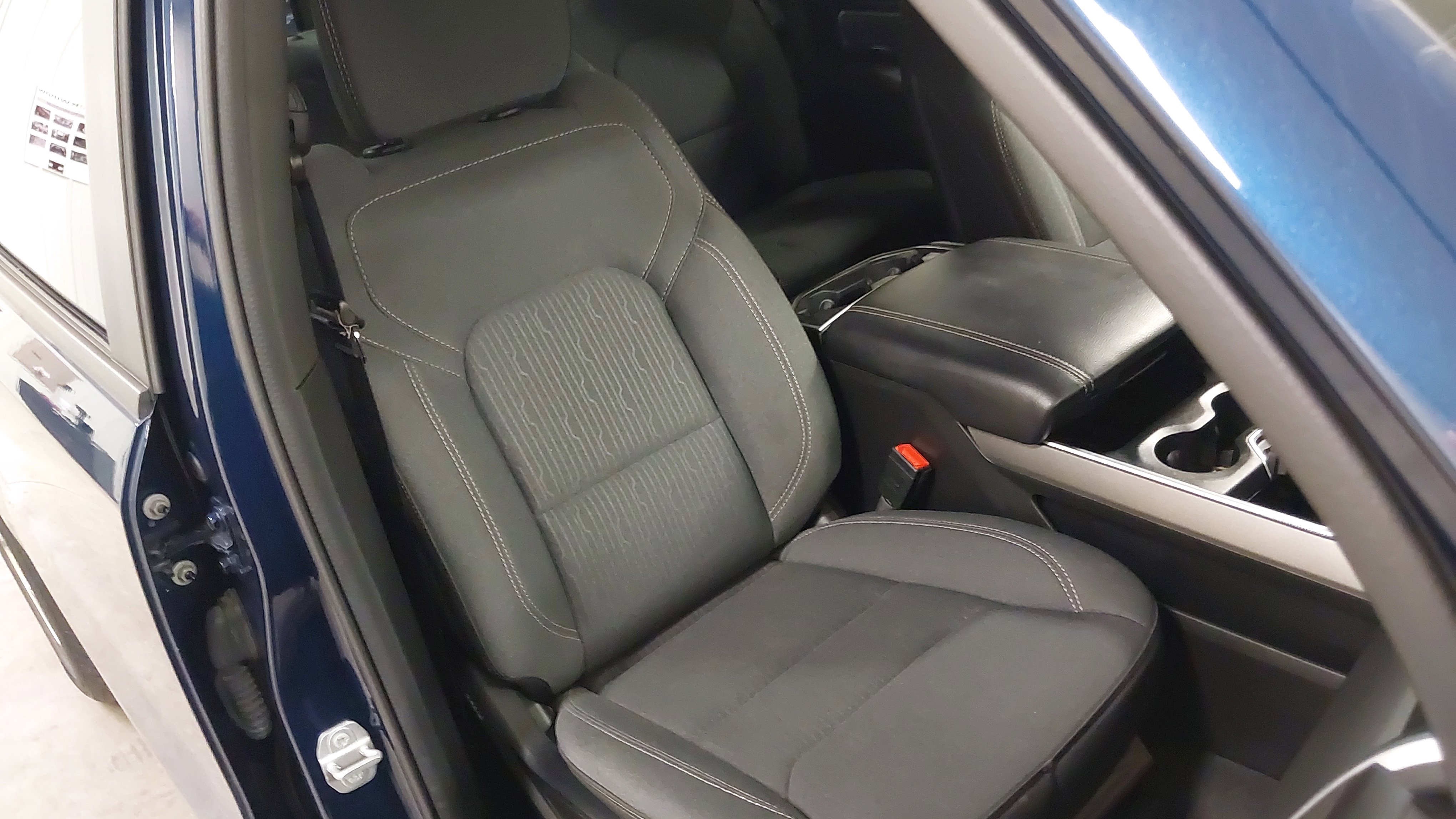 Used 2022 RAM 1500 Big Horn image 28