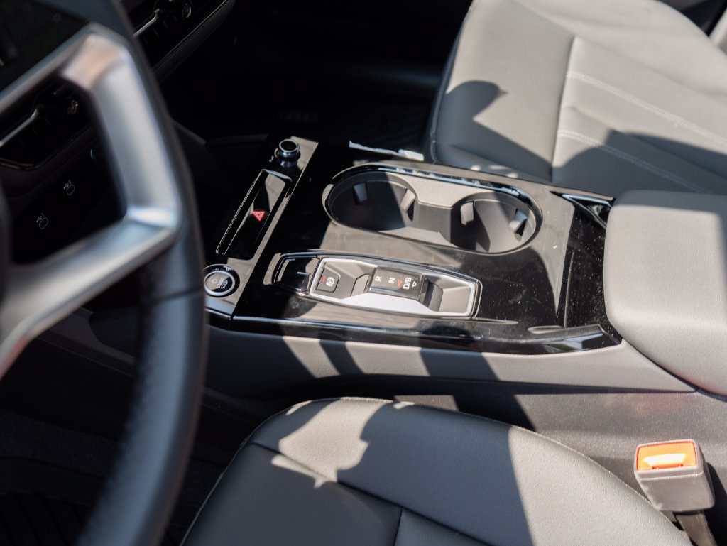 New 2027 Audi Q6 e-tron Premium AWD/4WD image 12
