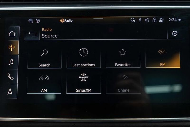 Used 2023 Audi Q7 3.0T Premium image 34