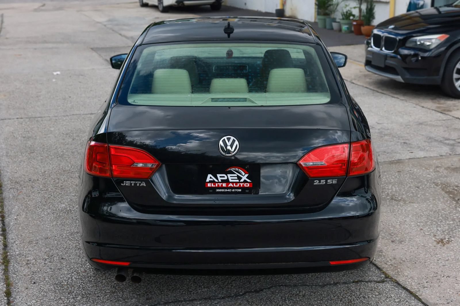 Used 2012 Volkswagen Jetta SE FWD image 5