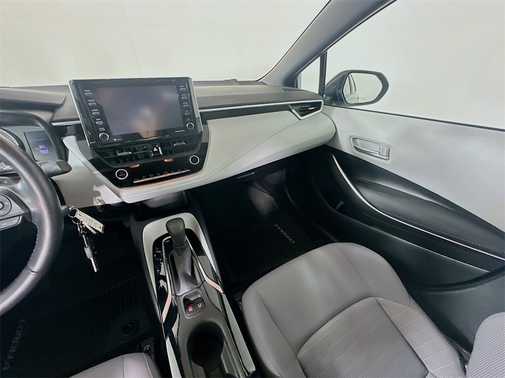 Used 2021 Toyota Corolla SE image 11