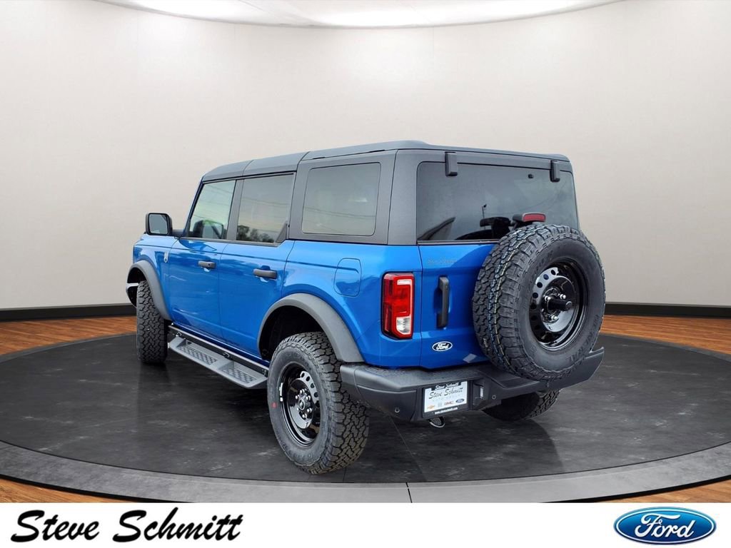 New 2026 Ford Bronco Big Bend w/ Black Diamond Package image 3