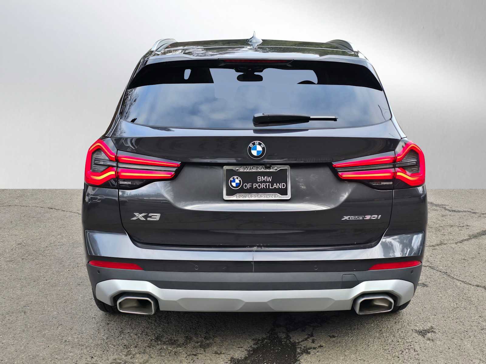 Used 2024 BMW X3 xDrive30i image 4