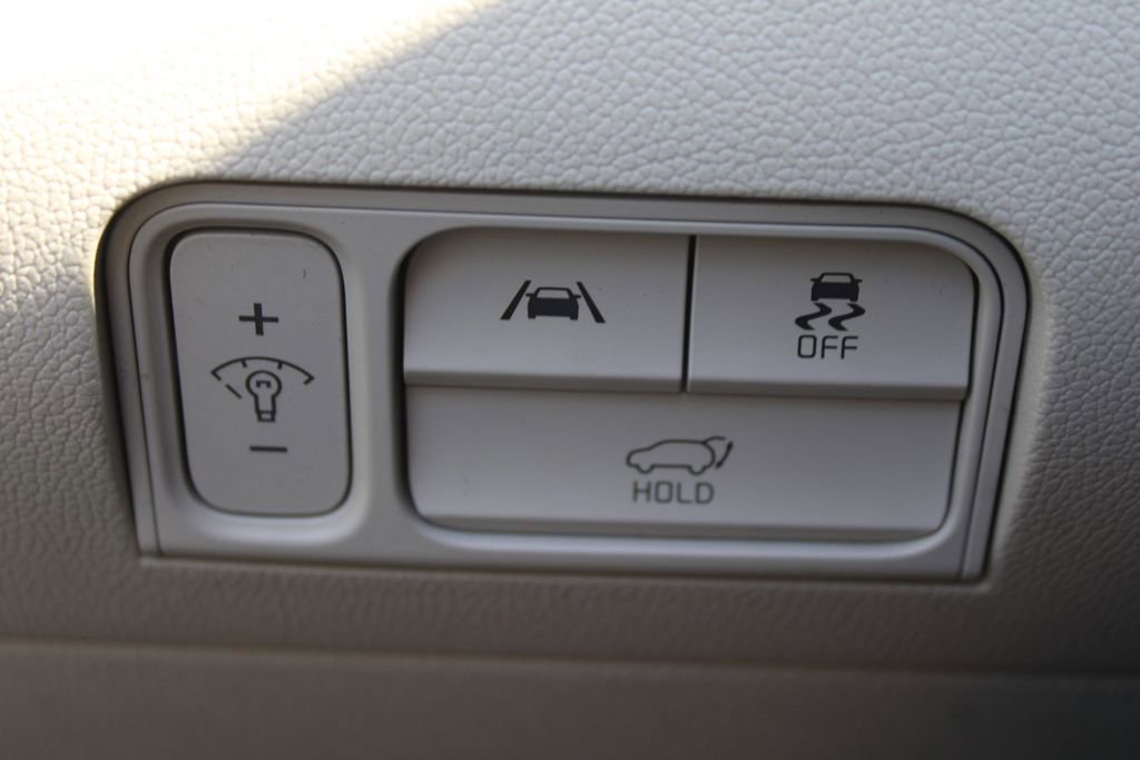 Certified 2023 Kia Sorento SX FWD image 26