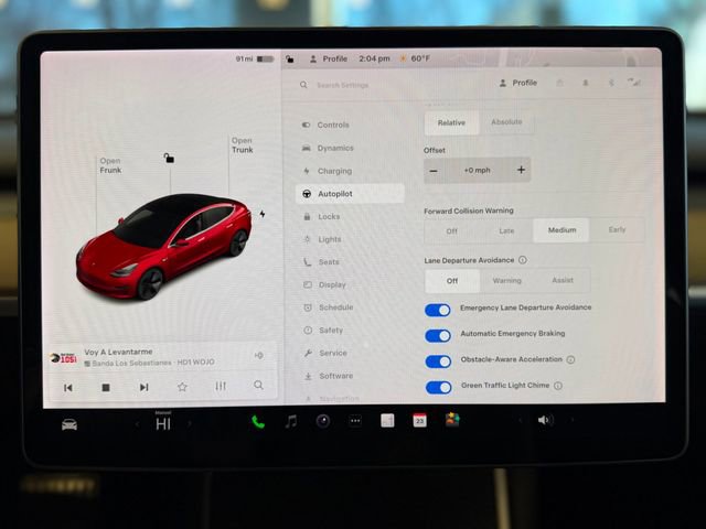 Used 2018 Tesla Model 3 Performance image 29