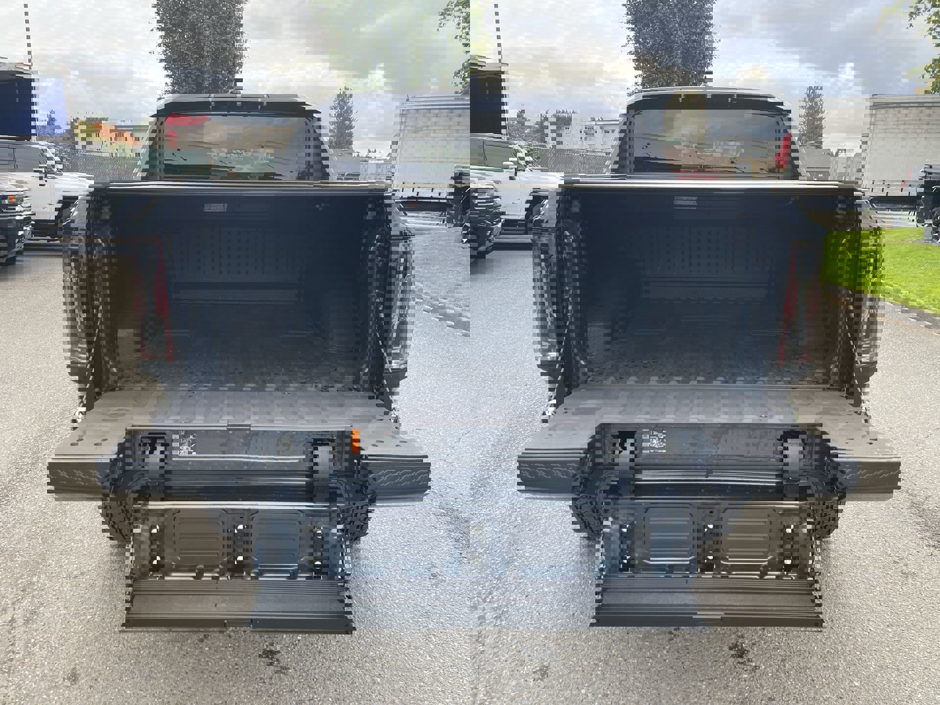 New 2026 GMC Hummer EV 4x4 Crew Cab image 60