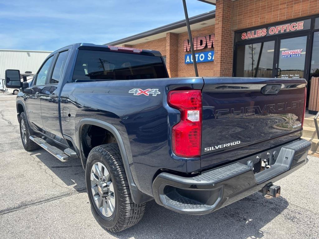 Used 2022 Chevrolet Silverado 2500 Custom w/ Custom Convenience Package AWD/4WD image 11