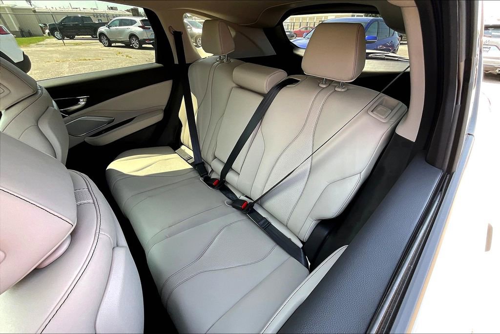 Used 2025 Acura RDX w/ Technology Package image 21