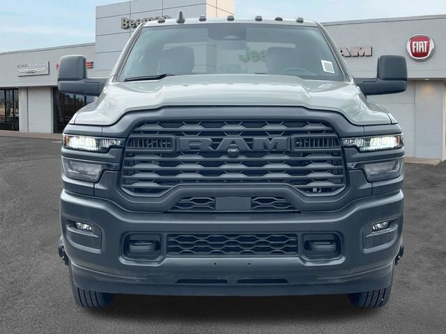 New 2026 RAM 3500 Tradesman AWD/4WD image 2